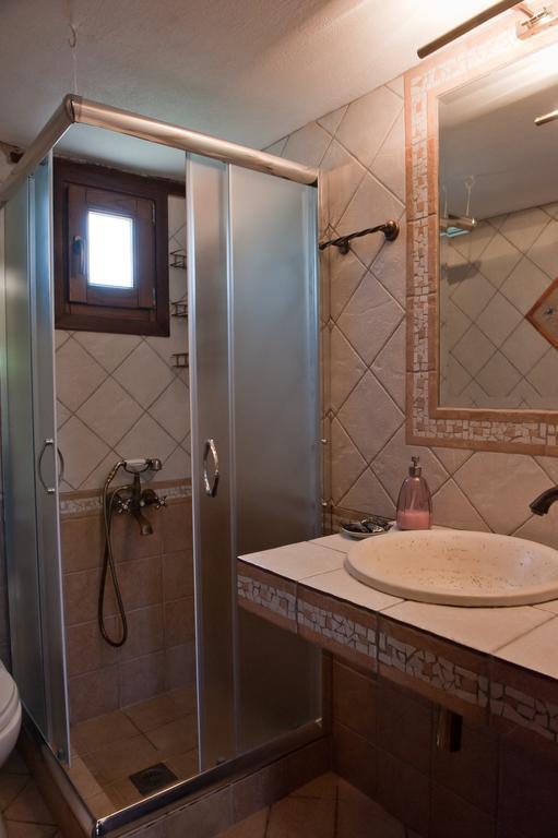 Kamares House Apartments & Studios Vourvourou Room photo