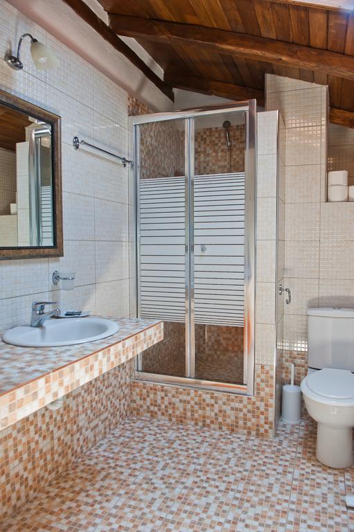 Kamares House Apartments & Studios Vourvourou Room photo